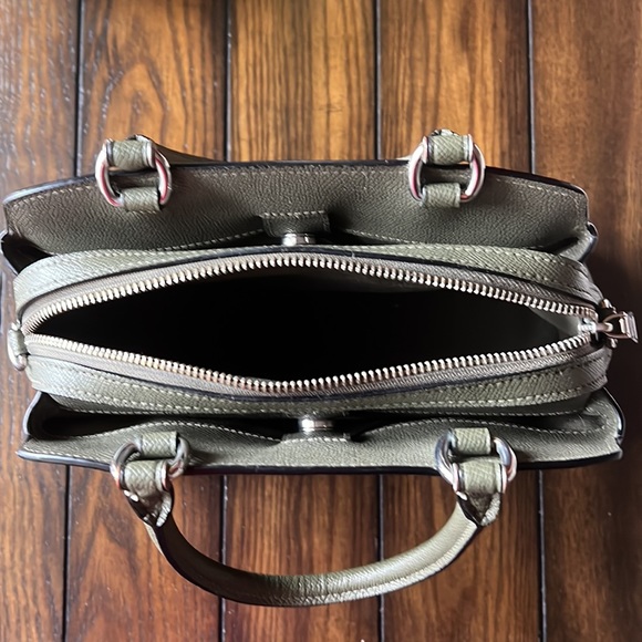 Lime green Coach handbag. Nice size! - Picture 3 of 3